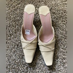 Women’s Short Heeled Sandal